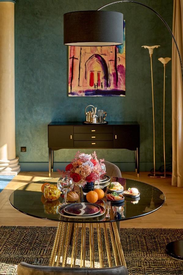 La Chapelle, Les Suites Du Palais, L'Unique 5 Etoiles De Nevers, Suite D'Exception, By Primo C0Nciergerie Kültér fotó