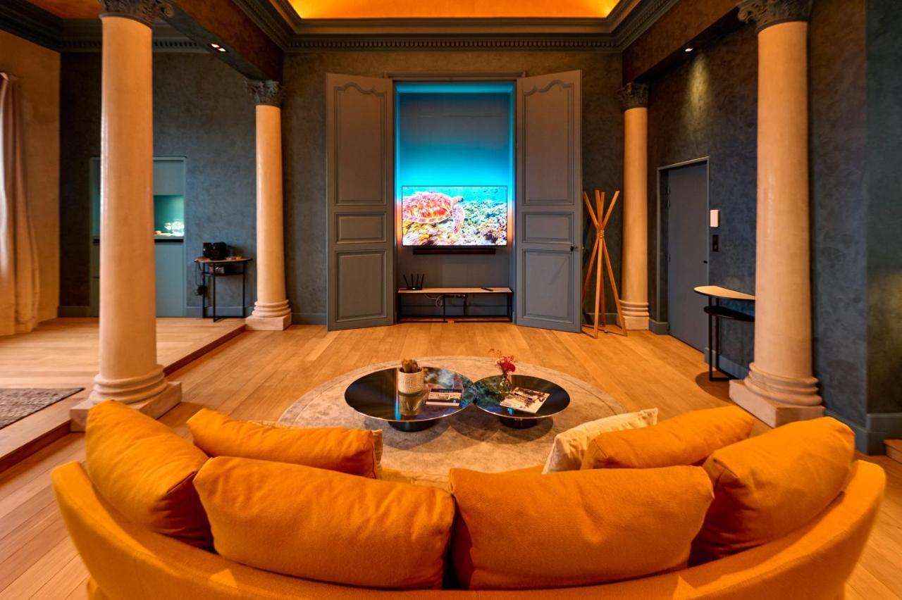 La Chapelle, Les Suites Du Palais, L'Unique 5 Etoiles De Nevers, Suite D'Exception, By Primo C0Nciergerie Kültér fotó